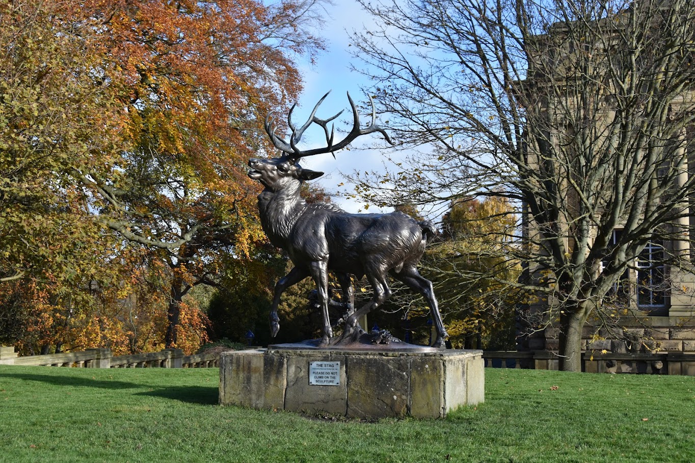 Lister Park Stag Statue Bradford District Parks
